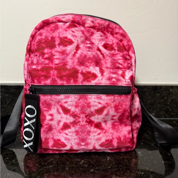 XOXO Pink Tie-Dye Quilted Backpack - Picture 1 of 8
